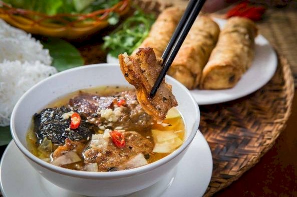 TOP MÓN NGON PHẢI THỬ KHI GHÉ QUA LUCKY HOTEL