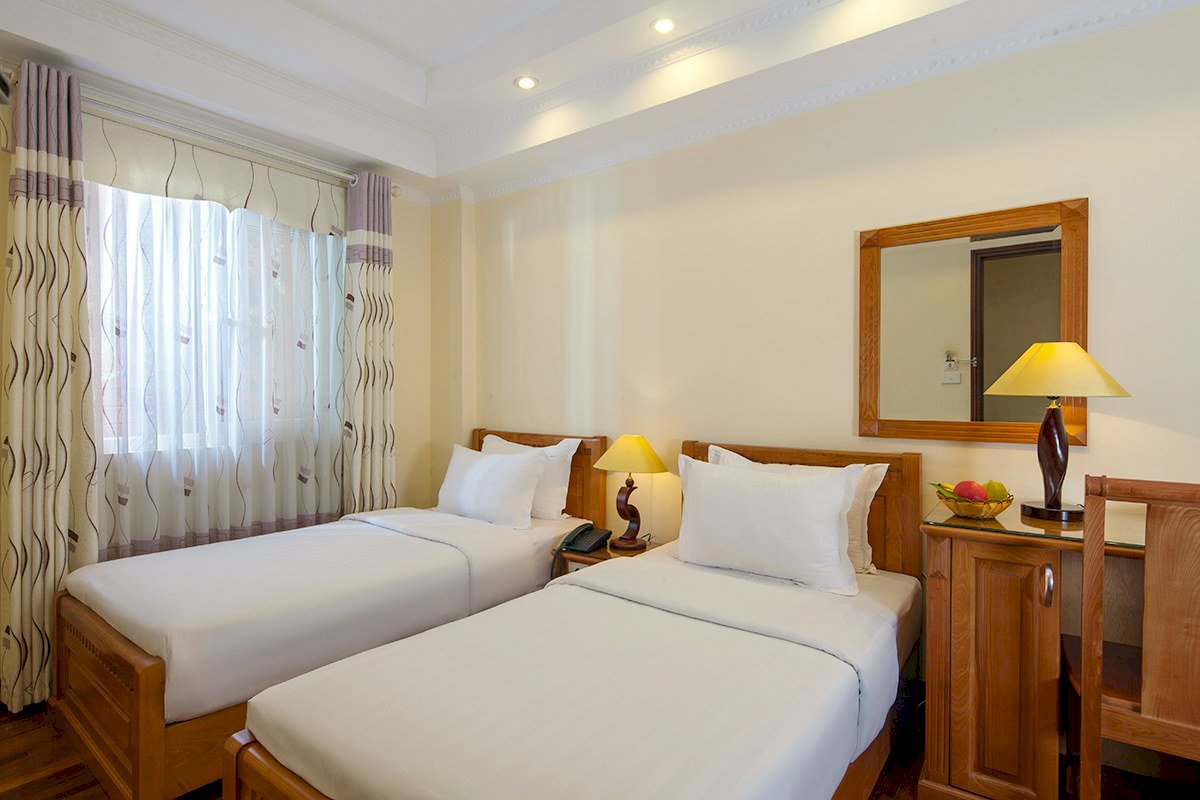 Deluxe Twin Room - 